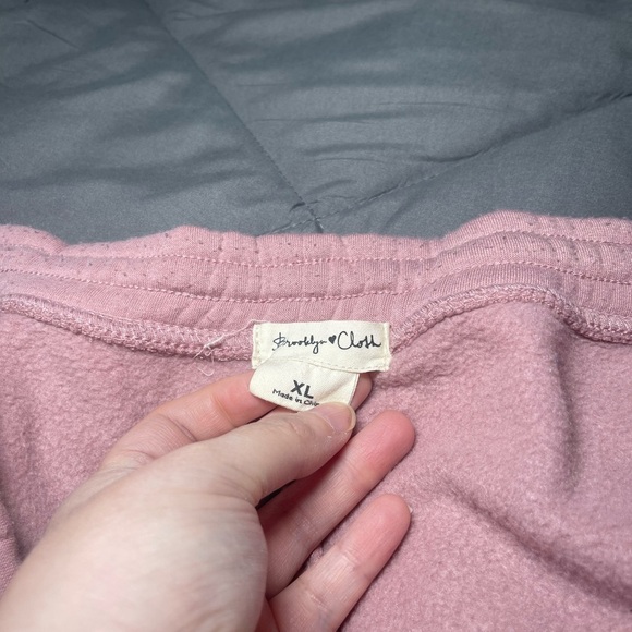 Brooklyn Cloth Pink Pull On Elastic Waist Drawstring Large Women’s Shorts - Picture 6 of 7